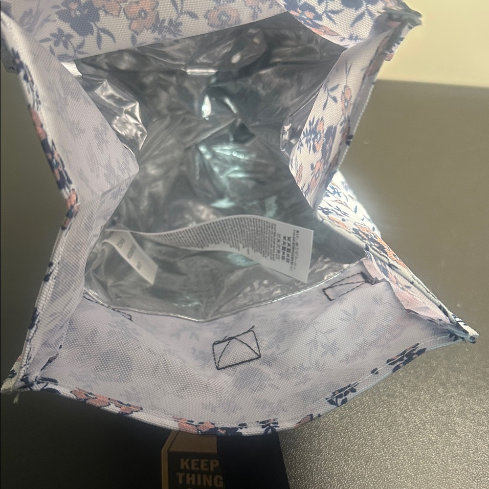 Vans Lunch Sack - Picture 7 of 8
